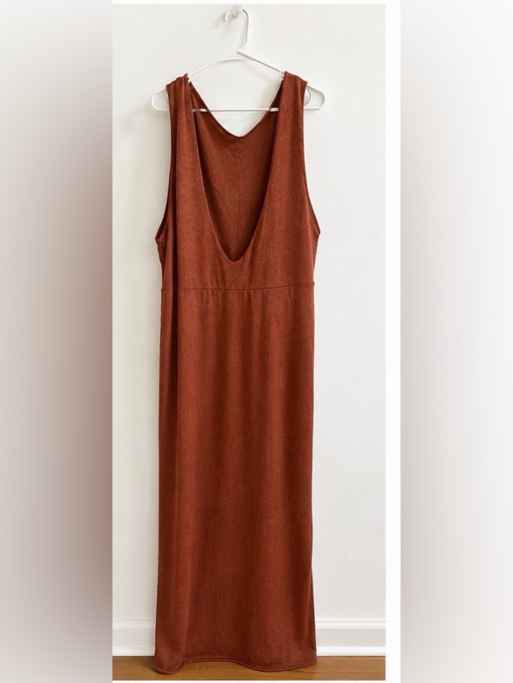 Boohoo Plus Deep V Rust Maxi Dress